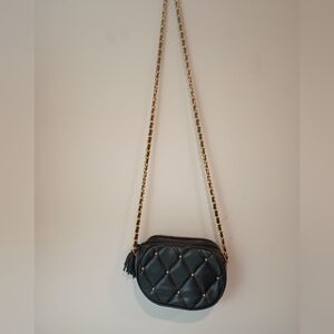 Y&S Handbags Black Quilted Crossbody with Gold Chain